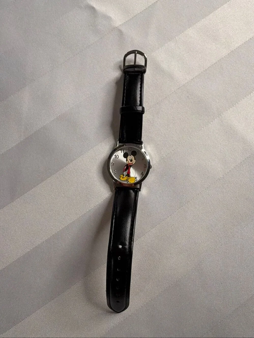 Disney Mickey Mouse Analog Watch Black Band Japan Movement Untested